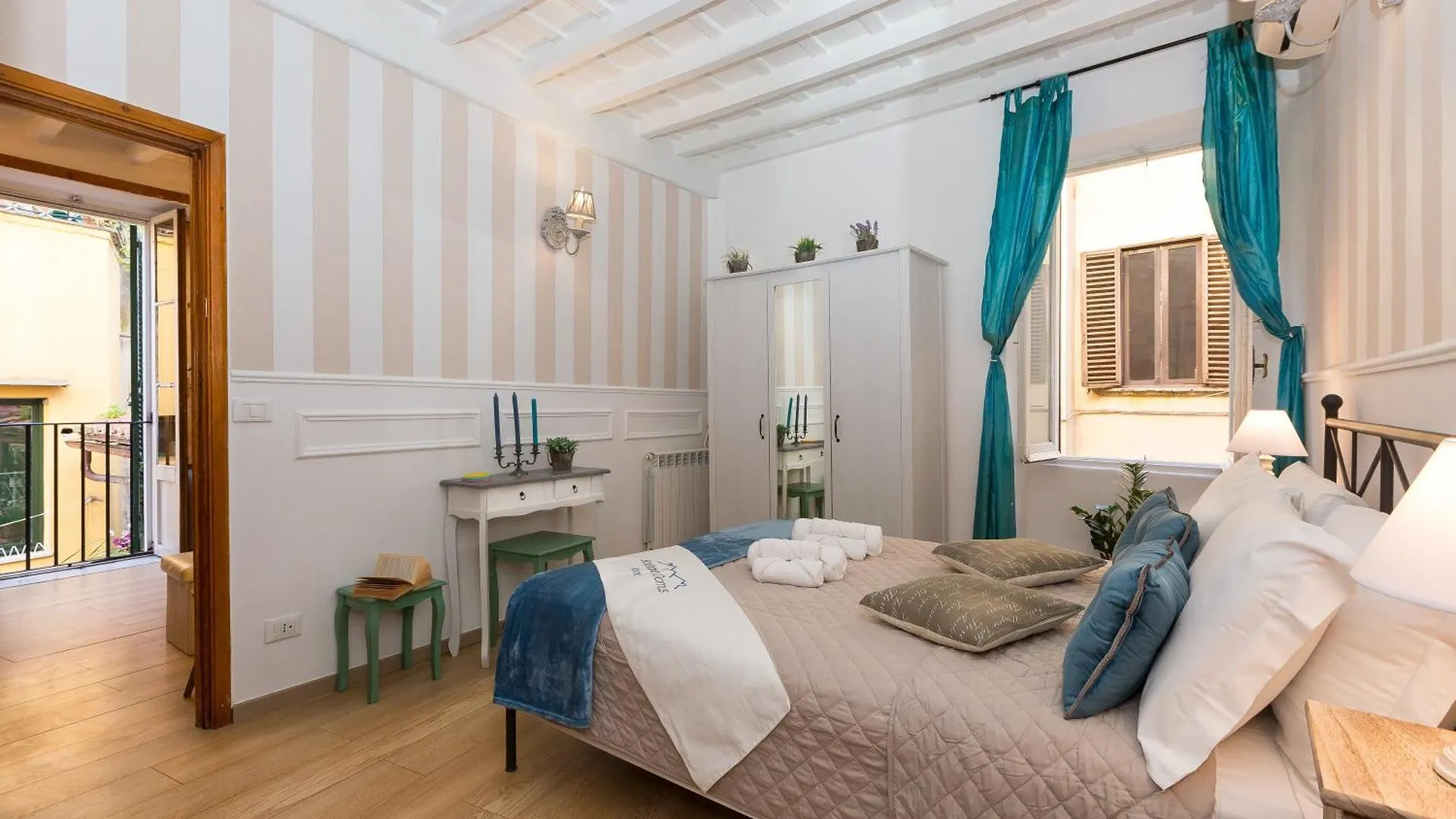 Boutique Domus Navona Librari Holiday home Rome