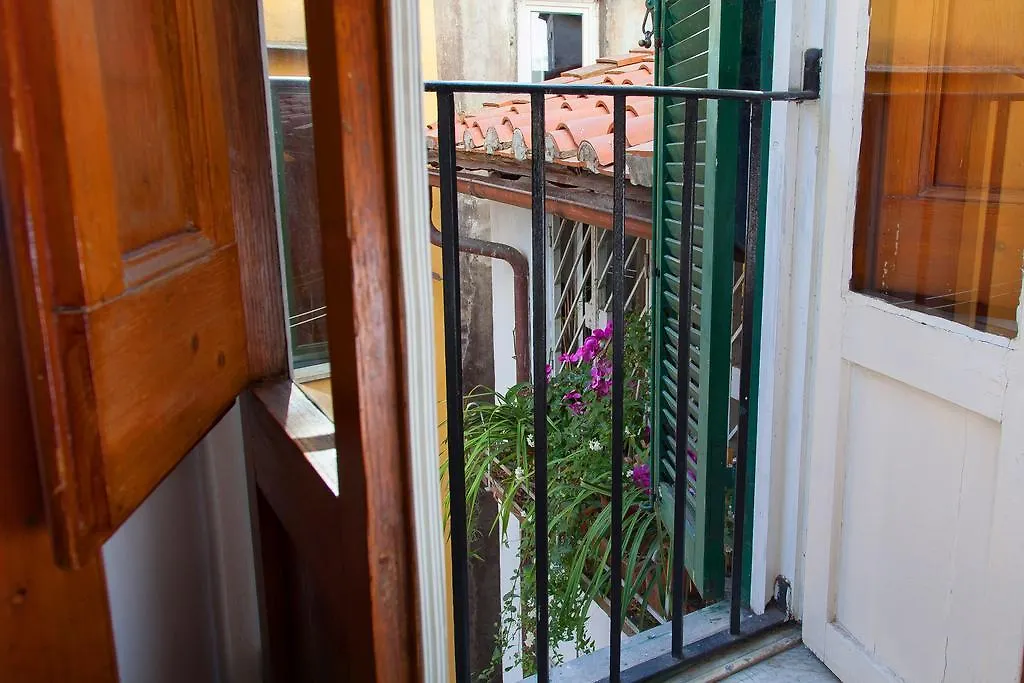 Boutique Domus Navona Librari Holiday home Rome