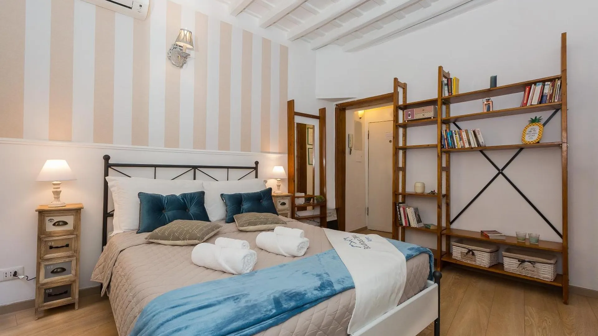 Boutique Domus Navona Librari Holiday home Rome 0*,  Italy