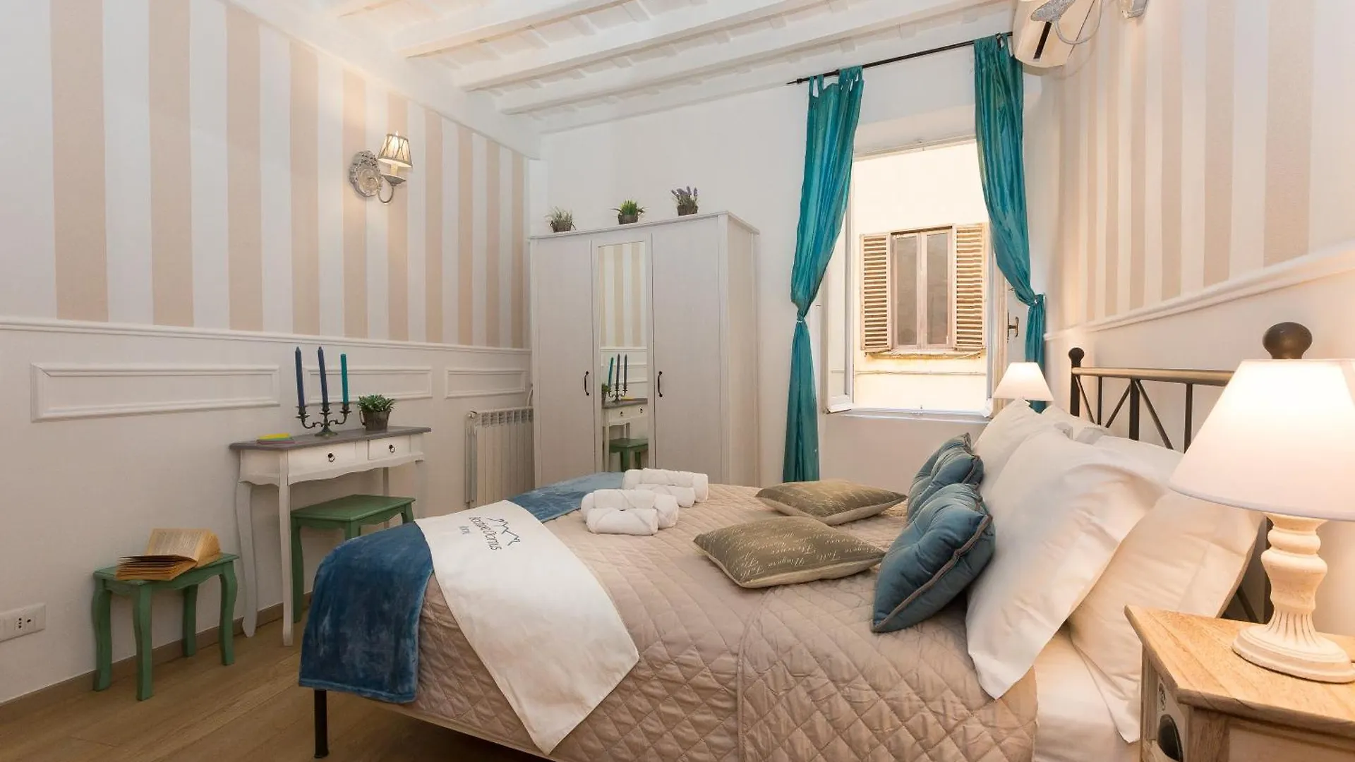 Boutique Domus Navona Librari Holiday home Rome